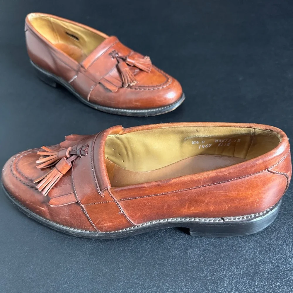Allen Edmonds Newport Tassel Loafers Men's Brown Leather Size 8.5D Classic Style